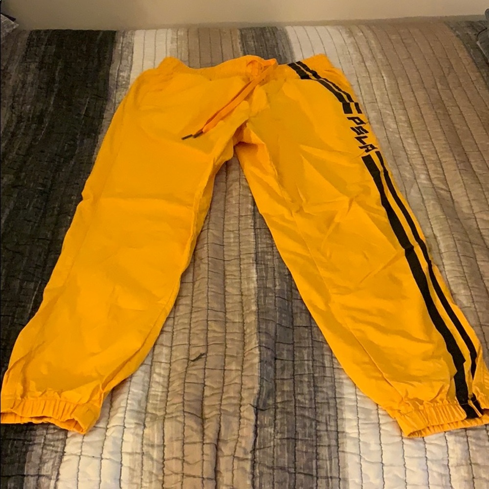 Men’s track pants